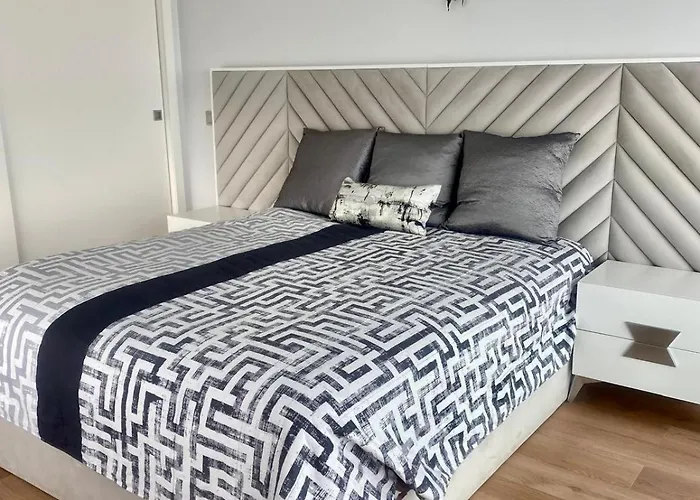 Da Luz Calheta Вилла